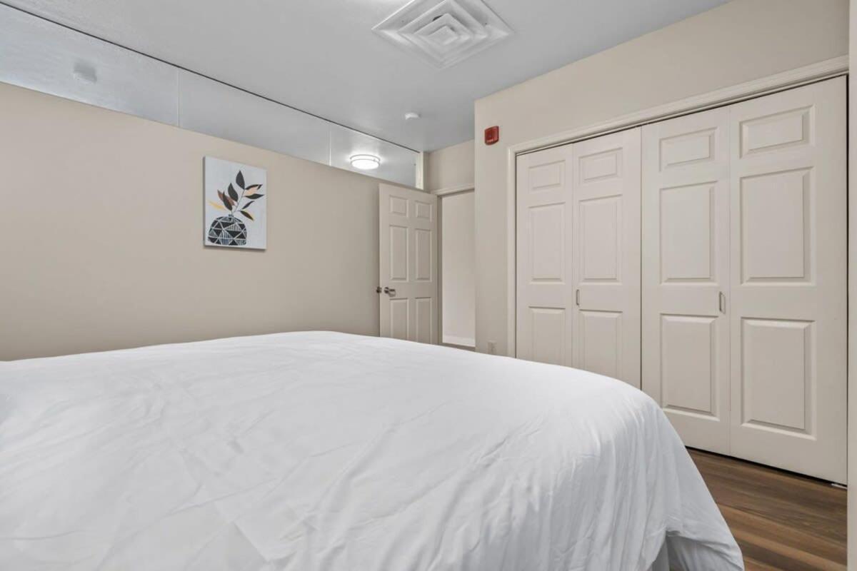 Apartamento Sleek 2br Downtown Retreat With Gym Pittsburgh